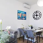 Apartman Donat &